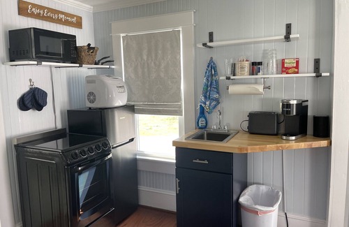Davis Cottage | Awesome Cape Lookout Cottage Waterfront