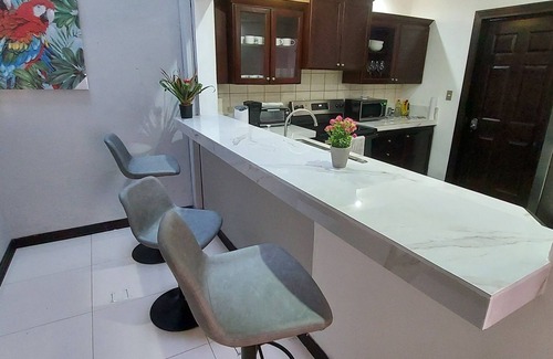 Bouvet Island Condo | Awesome condo steps from Cariari golf Club, SJO airport and many restaurants