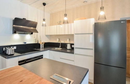 Saint-Vaast-la-Hougue House | Awesome home in Saint-Vaast-la-Hougue