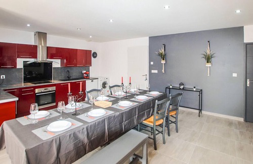 Morieres-les-Avignon House | Awesome home in Morières les Avignon