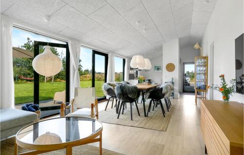 Aalbaek House | Awesome Home In Ålbæk With Kitchen