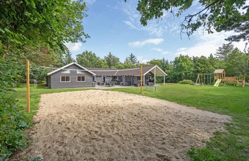 Blavand House | Awesome home in Blåvand with sauna