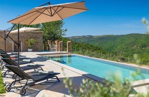 Buzet House | Awesome home in Buzet