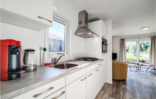 Giethoorn House | Awesome Home In Giethoorn With Kitchen