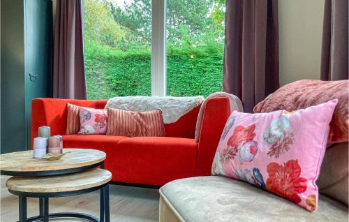 Heinkenszand House | Awesome Home In Heinkenszand With Wifi