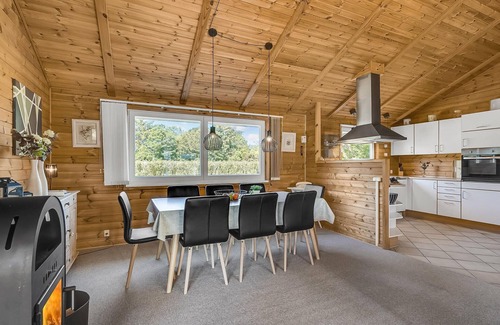Bork Havn House | Awesome home in Hemmet with sauna