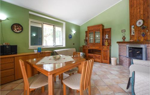 Palazzolo Acreide House | Awesome Home In Palazzolo Acreide