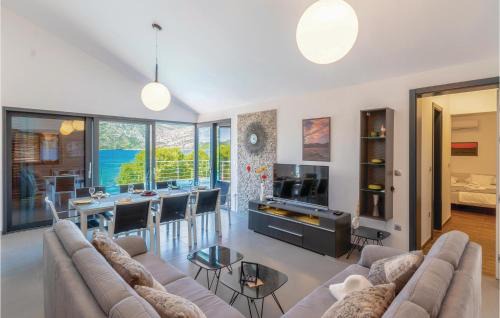 Kneza House | Awesome Home In Kneze