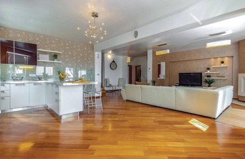 Kostrena House | Awesome home in Kostrena with WiFi