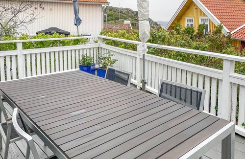 Kyrkesund House | Awesome home in Kyrkesund with WiFi