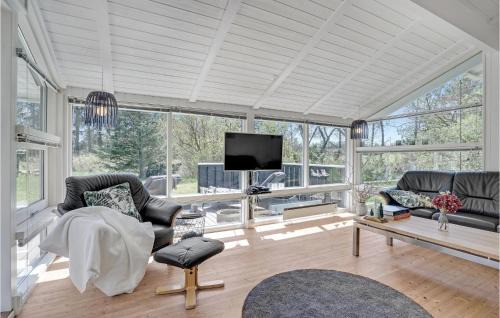 Lokken House | Awesome Home In Løkken With Kitchen