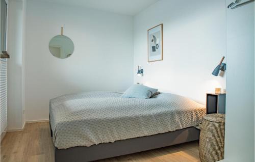 Lembruch House | Awesome Home In Lembruchdümmer See
