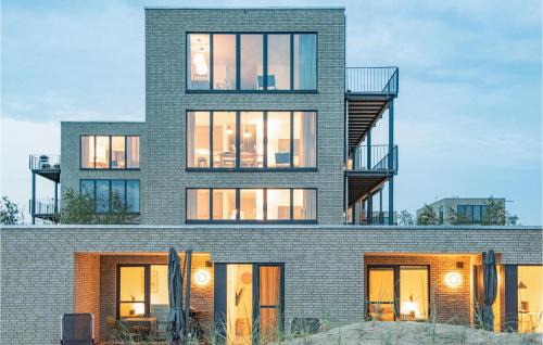 Lembruch House | Awesome Home In Lembruchdümmer See