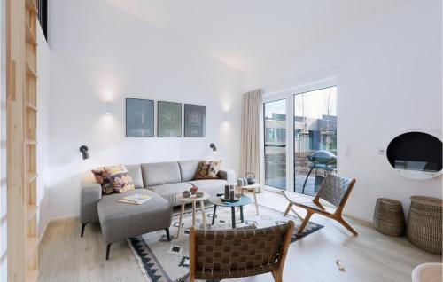 Lembruch House | Awesome Home In Lembruchdümmer See
