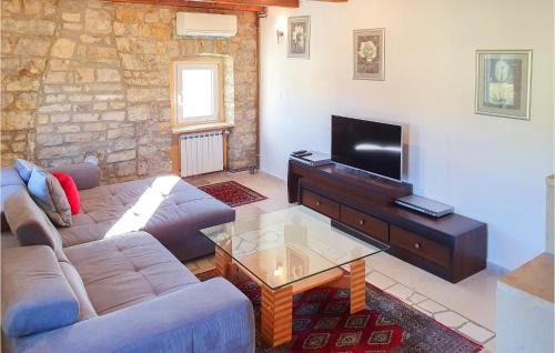 Momjan House | Awesome Home In Momjan