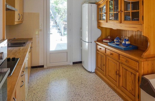Pierrerue House | Awesome home in Pierrerue