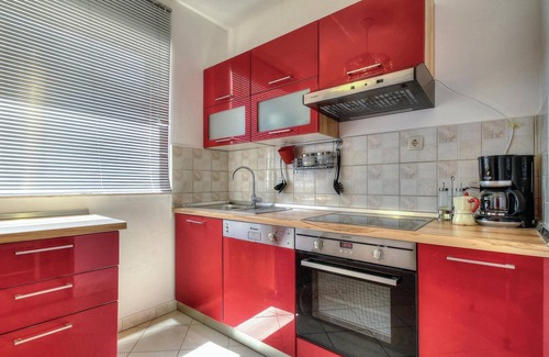 Radmani House | Awesome home in Radmani with WiFi
