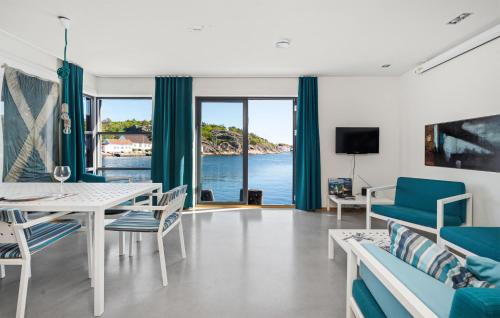 Sogne House | Awesome Home In Søgne With Wifi