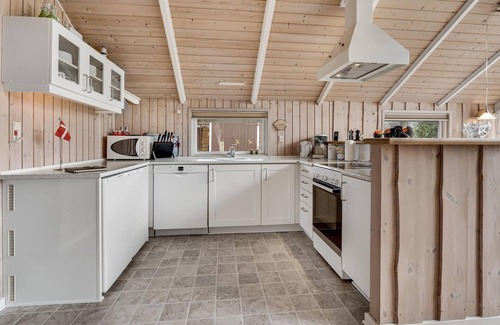 Skovmose House | Awesome home in Sydals with sauna