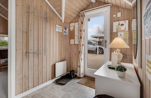 Skovmose House | Awesome home in Sydals with sauna