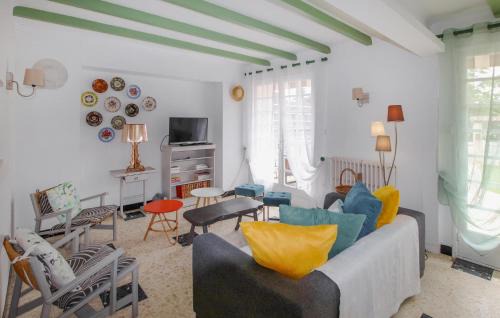 Tulette House | Awesome Home In Tulette With Wifi