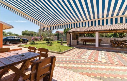 Valbandon House | Awesome Home In Valbandon