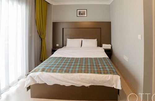 Maltepe Apartment | Awesome House in the city center! ALL NEW!