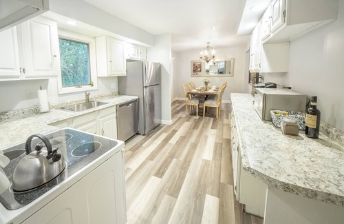 Saratoga Springs House | Awesome Saratoga Location, 2 Minutes to the Track, Heated POOL!