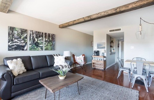 Chalet Village Condo | Awesome Views In Gatlinburg/Indoor Pool & Hot Tub