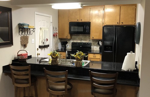 Brookeland House | Awesome Waterfront LakeHouse on Sam Rayburn Lake, 4 Bedrooms, 3 Baths, Sleeps 12