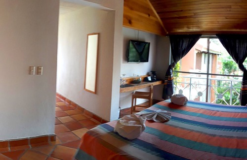 Santa Lucia Hotel | Axkan Arte Hotel San Cristobal