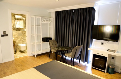 Arnavutkoy Hotel | Axu Airport Hotel