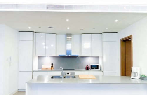 Al Wasl House | Aya - Impeccable 1BR Apartment with Balcony in City Walk