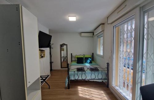 Gambetta Apartment | Aya's Studio