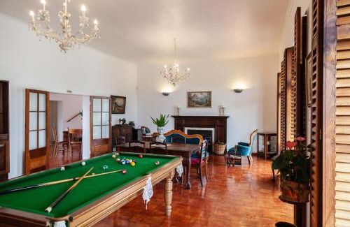 Drakenstein Bed & Breakfast | Ayama Wine Farm - Manor House
