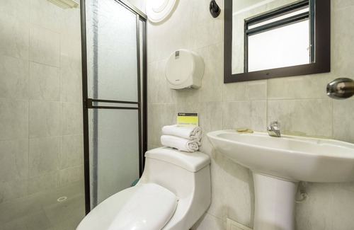 Pereira Hotel | Ayenda 1120 Comercial