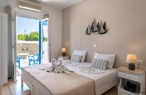 Paros Hotel | Ayeri Hotel