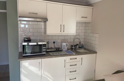 Cromer Apartment | Aylesbury Suite near Cromer and Sheringham for up to 4 persons. Pet friendly