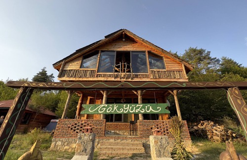 Iznik Hotel | Aynştayn Chalet Dağ Evleri