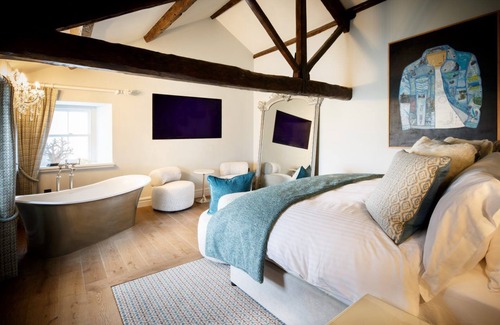 Grange-over-Sands Bed & Breakfast | Aynsome Manor