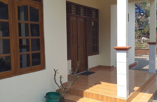 Sinduharjo House | AYO Homestay rumah sewa untuk harian/mingguan dgn harga terjangkau dan nyaman.