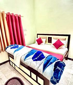 Haraiya Hotel | "AYODHYA HOTEL SHIVAY Near Ram Janam Bhoomi - FULLY Air Conditioned Rooms With Wi-fi #Room Service #Prime Location - Best Seller Hotel In AYODHYA"