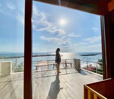 Altınova Villa | Ayvalik Seafront Villa