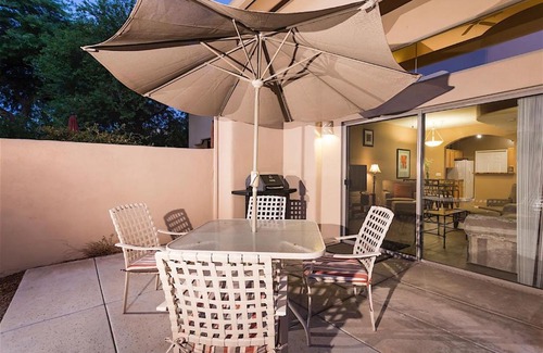 Central Scottsdale Apartment | AZ Nirvana 3 BR by Casago