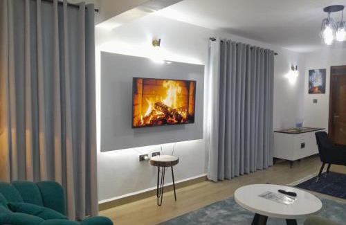 Nairobi Apartment | Azania Sana Homes Opposite Movenpick Hotel 10 minutes to the city Centre