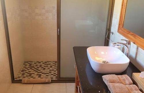 Beau Vallon Apartment | Azia's Apartments