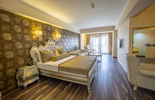 Bodrum City Center Hotel | Azka Hotel