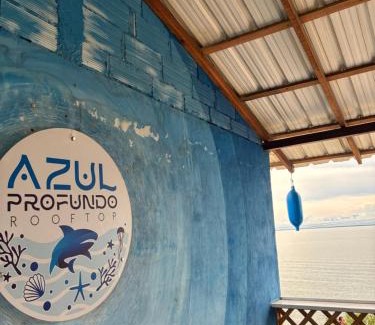 Turbo Apartment | Azul profundo Rooftop
