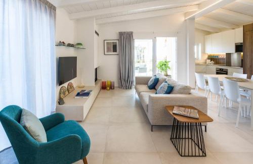 Santa Maria del Focallo Villa | Azulea