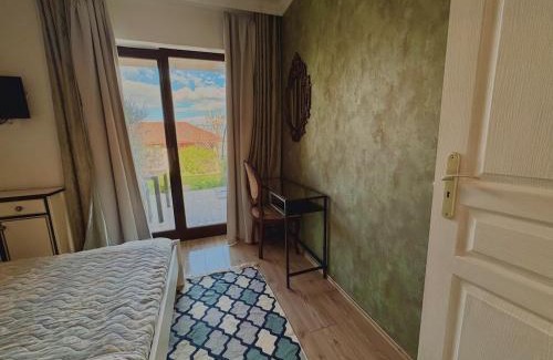 Balatonalmadi Apartment | Azur Villa 2 - Panoramic Escape